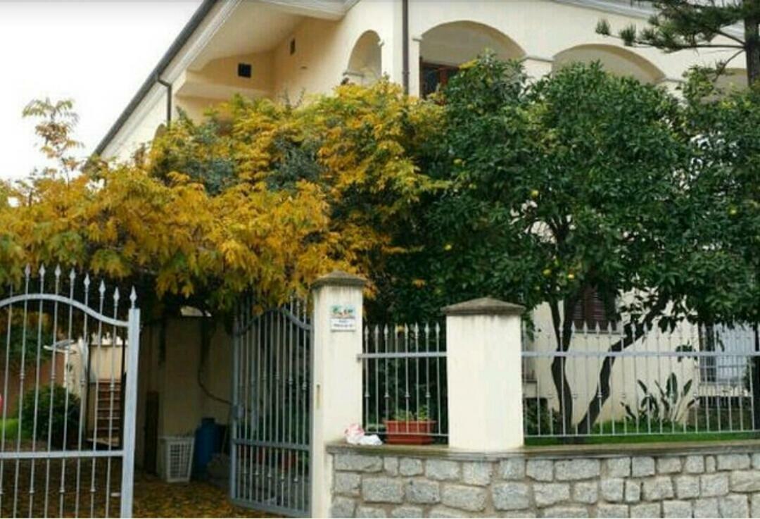 Il Comandante Villa Santa Maria Navarrese Bagian luar foto